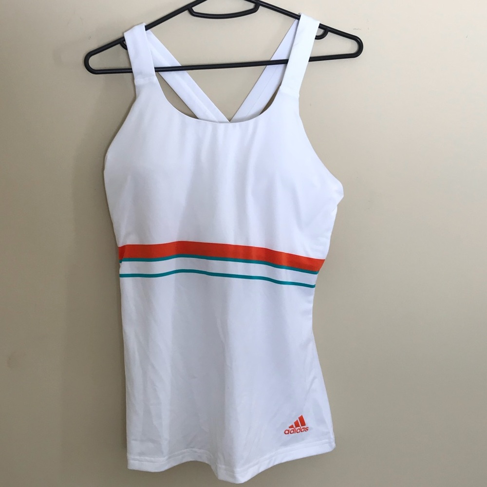 Criss-cross Athletic Tank